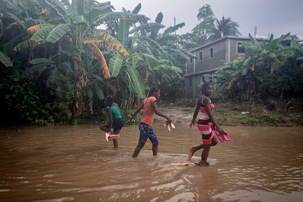 Τυφώνας Μελίσα: Αυξήθηκαν οι νεκροί στην Τζαμάικα - «Οι λέξεις δεν μπορούν να περιγράψουν πόσο καταστροφικός ήταν»