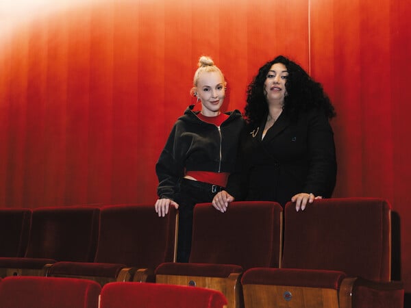 102΄ με την Tάμτα και την Ανίτα Ρατσβελισβίλι