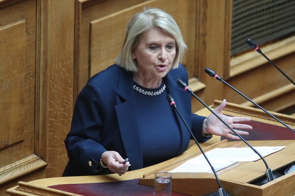 ΠΑΣΟΚ: «Ο κ. Μητσοτάκης οφείλει σήμερα να διαγράψει τη Σοφία Βούλτεψη»