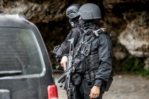 ΗΡΑΚΛΕΙΟ ΠΥΡΟΒΟΛΙΣΜΟΙ ΝΕΚΡΟΙ