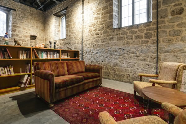 Ανοίγει στην Νάουσα η πρώτη Βιβλιοθήκη Οίνου της χώρας μας στη μνήμη του Γιάννη Μπουτάρη 