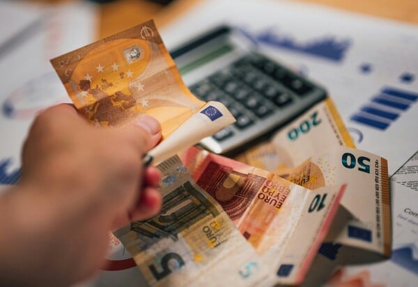 ΠΛΗΡΩΜΕΣ ΝΕΟΙ ΕΠΙΧΕΙΡΗΜΑΤΙΕΣ ΔΟΣΕΙΣ ΠΟΣΑ