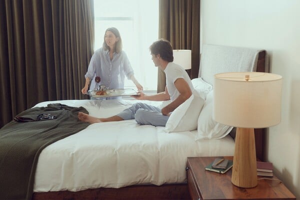 Ο Jacob Elordi φωτογραφίζεται από τη Sofia Coppola ως πρεσβευτής της Cartier