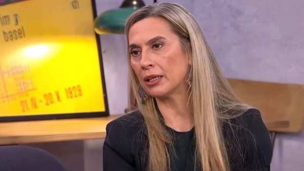 Βίκυ Βολιώτη για την υιοθεσία της κόρης της: «Ήθελα να πάρω και να δώσω αγάπη»