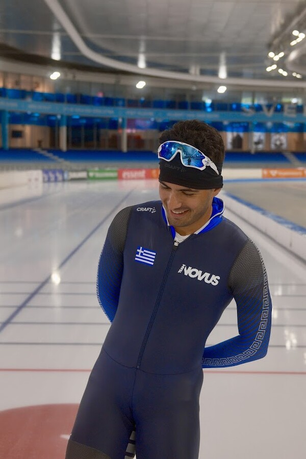 Γνωρίζοντας τον πρώτο Έλληνα παγοδρόμο ταχύτητας που ετοιμάζεται για τους Ολυμπιακούς αγώνες