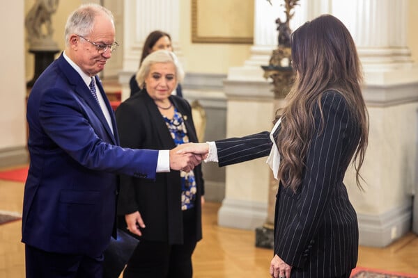 ΓΚΙΛΦΟΙΛ ΤΑΣΟΥΛΑΣ ΔΙΑΠΙΣΤΕΥΤΗΡΙΑ