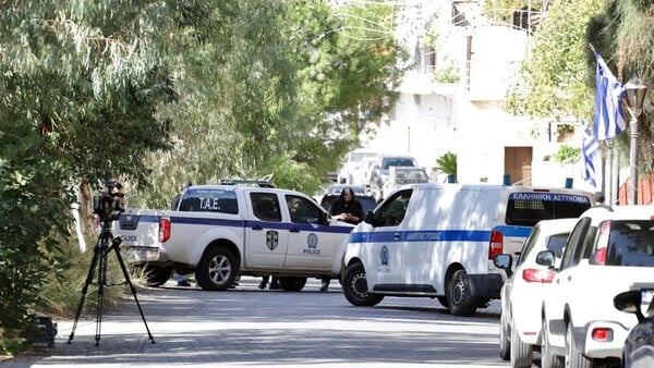 Βορίζια: «Χτενίζουν» με drone την Κρήτη για τα τρία αδέλφια 