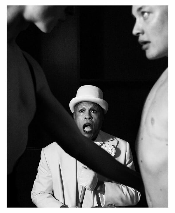 *Να γυρνάς προς το αληθινό αφού έχεις καεί από το ωραίο/ από τον Πάνο Μιχαήλ