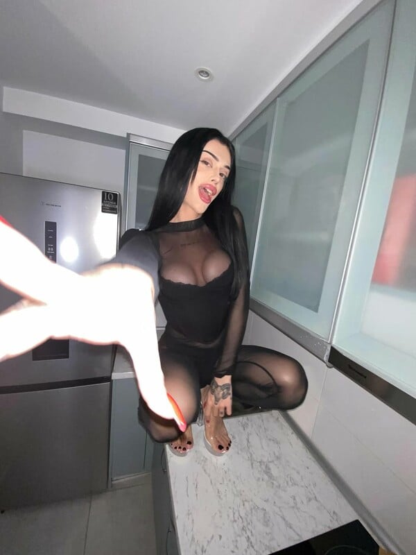 *Να γυρνάς προς το αληθινό αφού έχεις καεί από το ωραίο/ από τον Πάνο Μιχαήλ