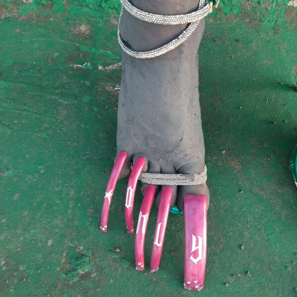 *Να γυρνάς προς το αληθινό αφού έχεις καεί από το ωραίο/ από τον Πάνο Μιχαήλ