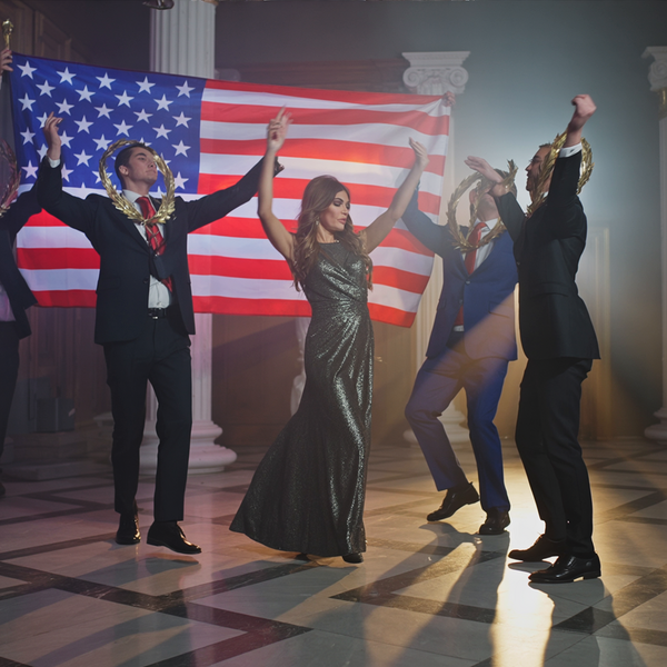 *Να γυρνάς προς το αληθινό αφού έχεις καεί από το ωραίο/ από τον Πάνο Μιχαήλ