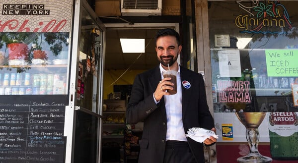 Καλώς ήλθατε στη Σοσιαλιστική Δημοκρατία της Αστόρια 