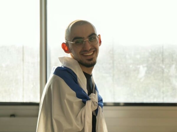 Ισραηλινός όμηρος δηλώνει ότι υπέστη σεξουαλική κακοποίηση ενόσω βρισκόταν στη Γάζα