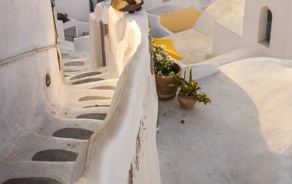 Το νησί που ψήφισαν οι Βρετανοί ως τον καλύτερο προορισμό για περπάτημα