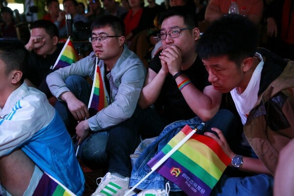 Αφαιρέθηκαν από τα κινεζικά app stores τα κορυφαία gay dating apps