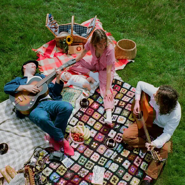 Νέοι ροκ δίσκοι από Σουηδία, Γερμανία, Πολωνία, Αυστραλία και Ολλανδία