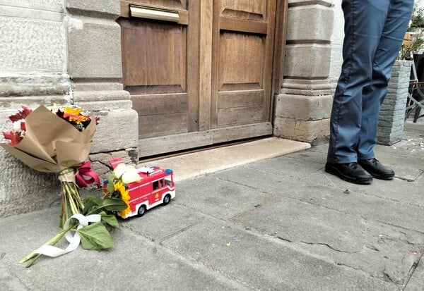 ΠΑΙΔΟΚΤΟΝΙΑ ΙΤΑΛΙΑ ΜΗΤΕΡΑ ΓΙΟΣ