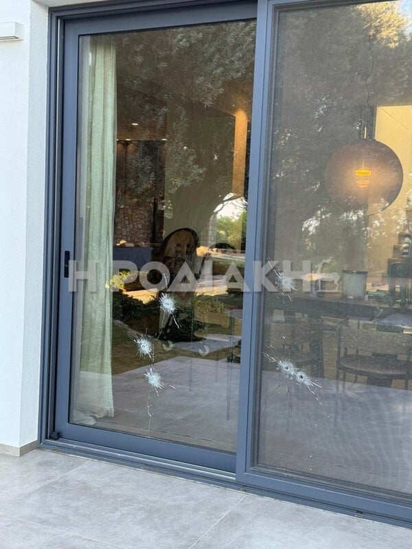 Ρόδος: «Γάζωσαν» με 14 σφαίρες το σπίτι γνωστού επιχειρηματία του νησιού