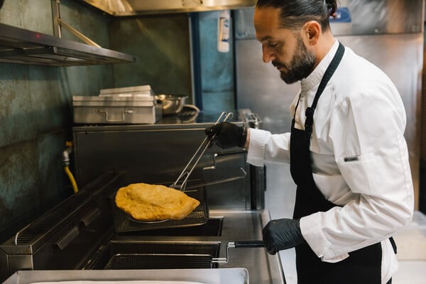 «H αμαρτία της λιγούρας» στους Αμπελόκηπους