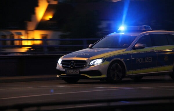 ΓΕΡΜΑΝΙΑ ΑΣΤΥΝΟΜΙΚΟΙ 12ΧΡΟΝΗ