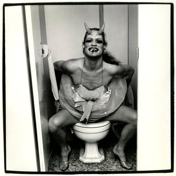 Κοντά στην άγρια καρδιά αυτού του κόσμου/ από τον Πάνο Μιχαήλ