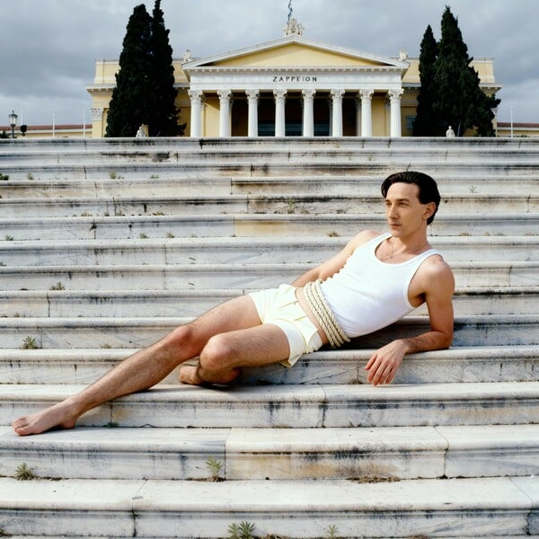 Κοντά στην άγρια καρδιά αυτού του κόσμου/ από τον Πάνο Μιχαήλ