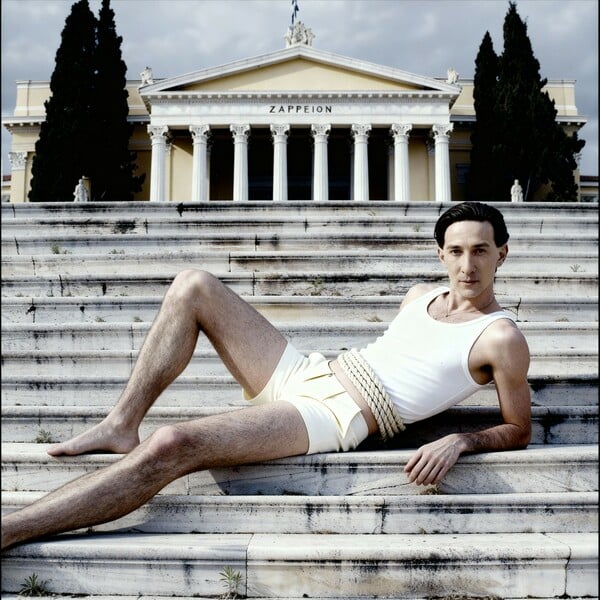 Κοντά στην άγρια καρδιά αυτού του κόσμου/ από τον Πάνο Μιχαήλ