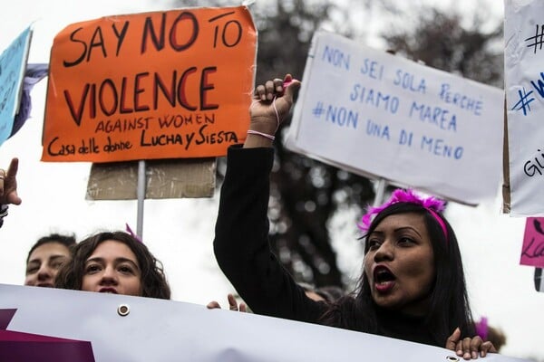 Η Ιταλία εκσυγχρονίζει τον ορισμό του βιασμού, εισάγοντας ρητά την έννοια της συναίνεσης