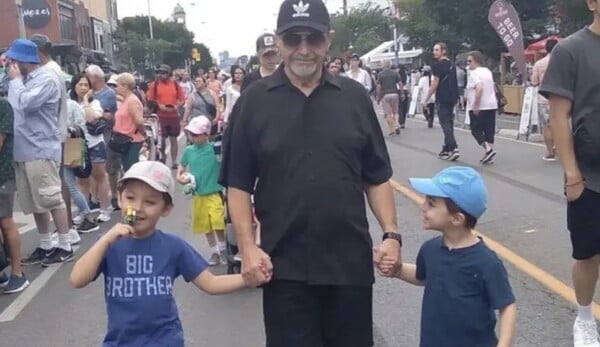 ΕΛΛΗΝΟΚΑΝΑΔΗ ΜΗΤΕΡΑ ΣΚΟΤΩΣΕ ΠΑΙΔΙΑ