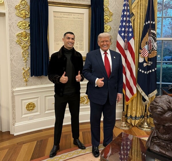 «Two GOATs»: Το βίντεο του Λευκού Οίκου για τη συνάντηση Ρονάλντο – Τραμπ