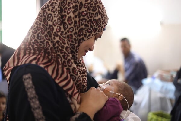 Παγκόσμια Ημέρα Παιδιού: Χιλιάδες παιδιά στη Γάζα παγιδευμένα σε μια ατελείωτη λίστα αναμονής για ζωή