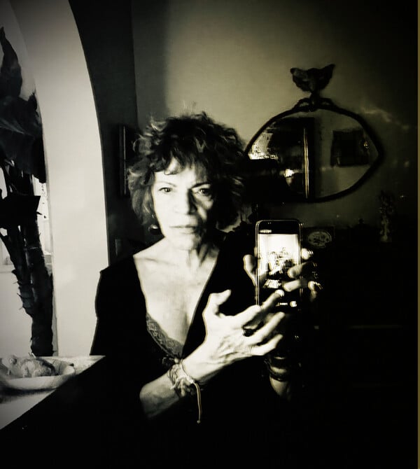 Μαρία Μήτσορα «Ζήτα Ήτα Θήτα»