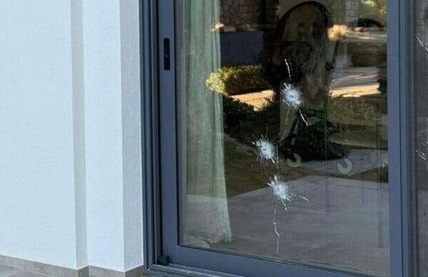 ΡΟΔΟΣ ΠΥΡΟΒΟΛΙΣΜΟΙ ΕΠΙΧΕΙΡΗΜΑΤΙΑΣ