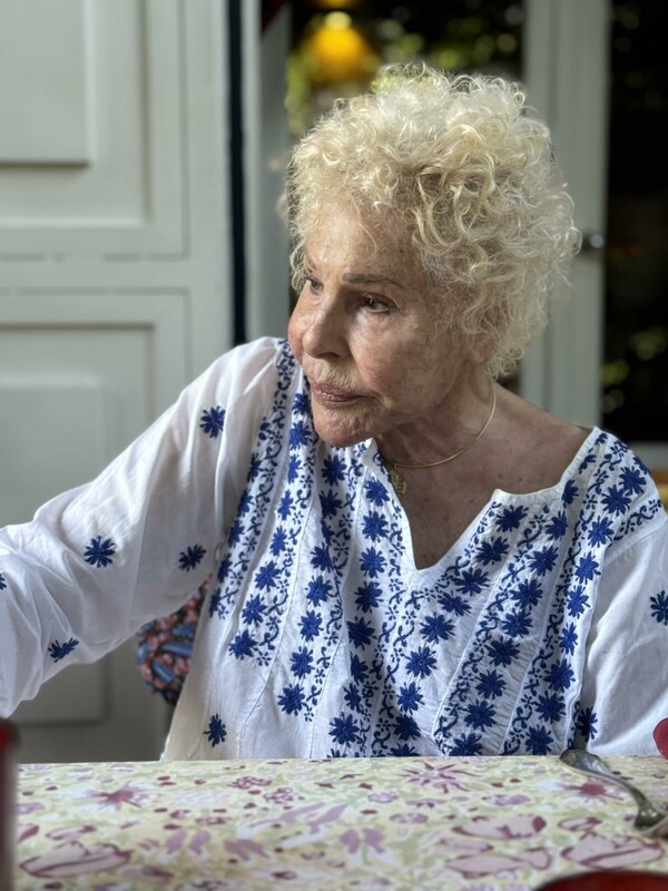 Πέθανε η Ιταλίδα τραγουδίστρια Ορνέλα Βανόνι