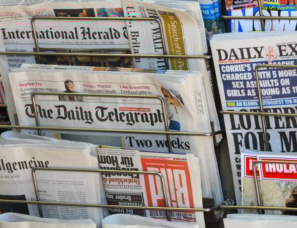 Μεγάλη κίνηση στον βρετανικό Τύπο - Η Daily Mail εξαγοράζει την Telegraph