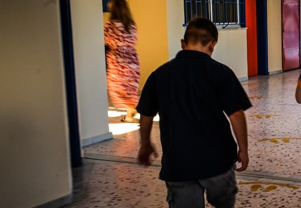 ΛΟΥΤΡΑΚΙ ΔΑΣΚΑΛΑ ΜΑΘΗΤΗΣ ΣΕΞΟΥΑΛΙΚΗ ΠΑΡΕΝΟΧΛΗΣΗ