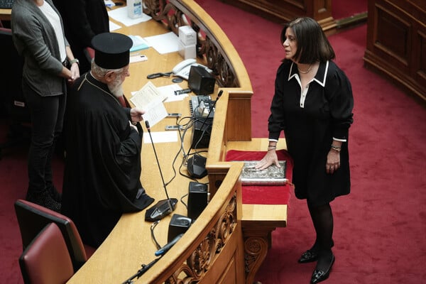 Πλεύση Ελευθερίας: Ορκίστηκε η Έλλη Ρούσου