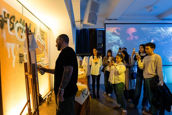 Η UGG παρουσίασε τη νέα ανδρική συλλογή «ICONIC FEELING», με ένα ξεχωριστό party