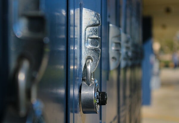 ΘΥΡΙΔΕΣ ΣΧΟΛΕΙΑ ΥΠΟΥΡΓΕΙΟ ΠΑΙΔΕΙΑΣ