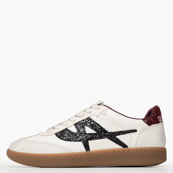 ASH FW25: Η άγρια, ρομαντική επανάσταση της νέας Bold Type θηλυκότητας