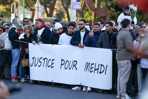 Παραδείγματα αλήθειας και θάρρους