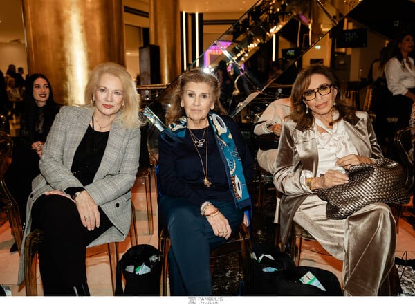 Stay Golden Fashion Show: Το πιο Golden fashion show της χρονιάς στο Golden Hall