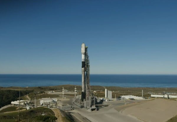 Space X: Δεν εκτοξεύτηκε τελικά ο ελληνικός νανοδορυφόρος MICE-1 - Πότε θα γίνει νέα προσπάθεια