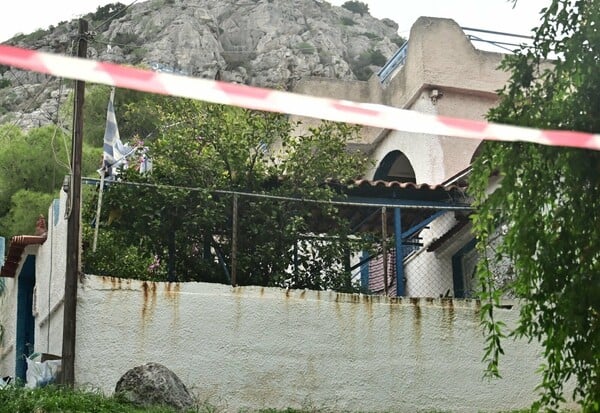 Δολοφονία στη Σαλαμίνα: Σε κακή ψυχολογική κατάσταση ο γιος της 75χρονης - Ζήτησε ιατρική βοήθεια