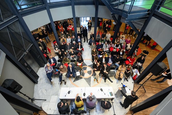 Παγκόσμια ονόματα της λογοτεχνίας έρχονται στην Αθήνα