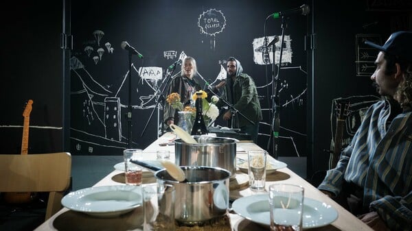 Ο εχθρός του λαού