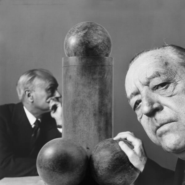 Όταν ο κόσμος καίγεται πιο γρήγορα από εμάς/ από τον Πάνο Μιχαήλ