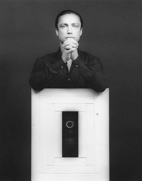 Όταν ο κόσμος καίγεται πιο γρήγορα από εμάς/ από τον Πάνο Μιχαήλ