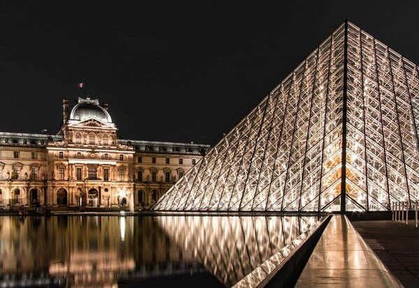 ΛΟΥΒΡΟ ΕΙΣΙΤΗΡΙΟ ΑΥΞΗΣΗ