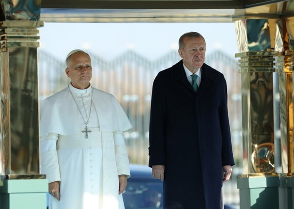 ΠΑΠΑΣ ΛΕΩΝ ΕΡΝΤΟΓΑΝ